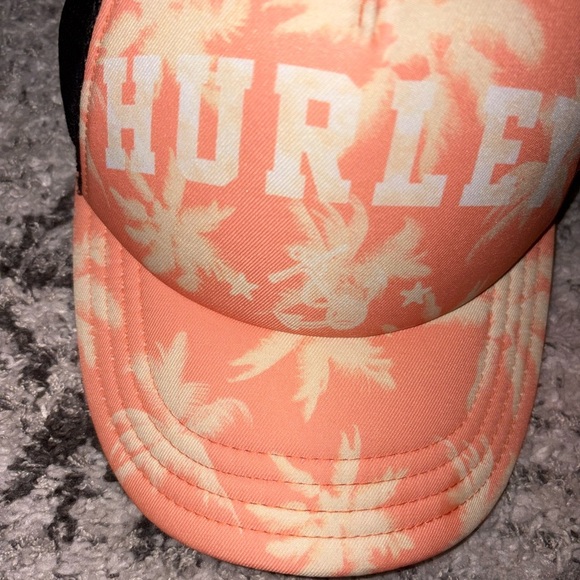 Hurley adjustable snap-back trucker hat in pink with white and black accents - Picture 3 of 5
